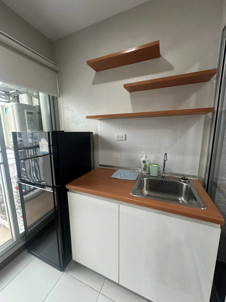 For rent: The President Sathorn – Ratchaphruek 2, high floor unit, fully furnished with appliances. Just bring your suitcase! Book now before it's too