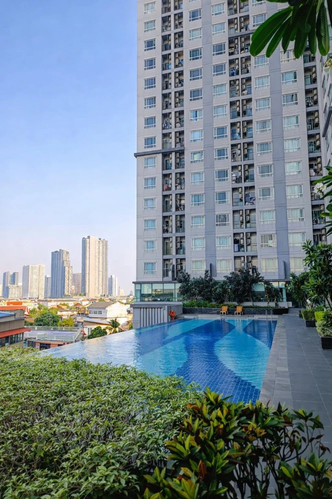 For rent: The President Sathorn – Ratchaphruek. 3 fully furnished, spacious and comfortable rooms. Book now before it's too late!!!