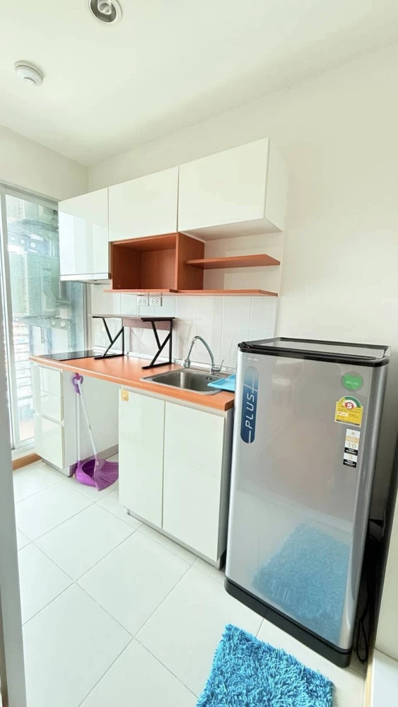 For rent: The President Sathorn-Ratchaphruek, 9th floor, fully furnished, nice to live in, book now, urgently.