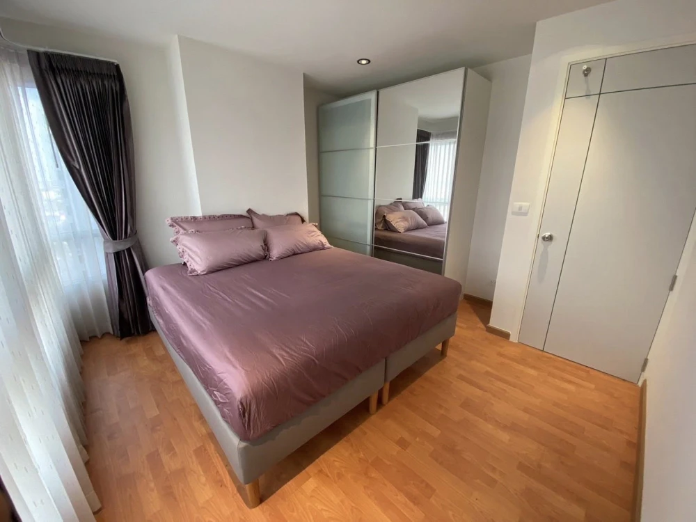 For rent: The President Sathorn-Ratchapruek 2, spacious rooms, lots of usable space, great price, hurry and reserve now!