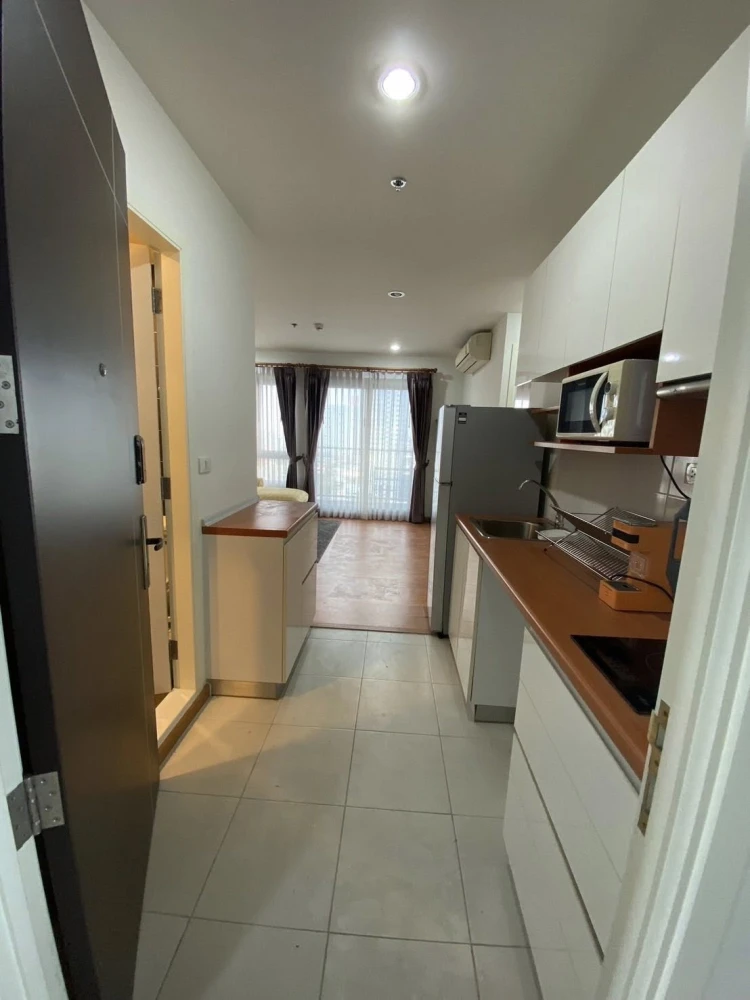 For rent: The President Sathorn-Ratchapruek 2, spacious rooms, lots of usable space, great price, hurry and reserve now!