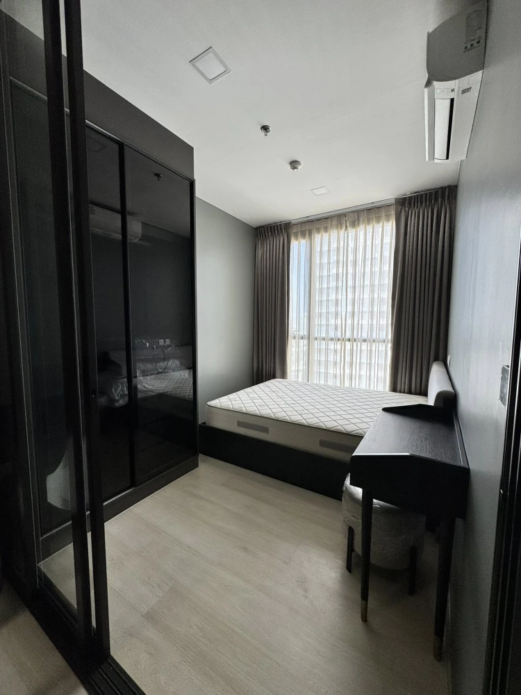 For rent: The Privacy Jatujak, 1 bedroom, 1 bathroom. Fully furnished and equipped with appliances. Don't miss this great opportunity!