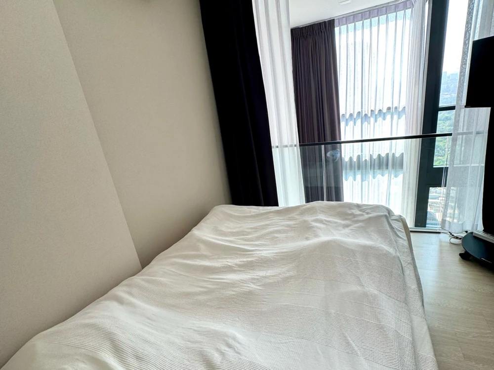 For Rent: The Privacy Jatujak – Fully furnished duplex unit, ready to move in. Book now!
