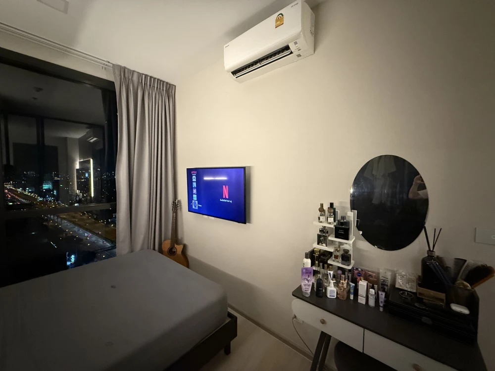For rent: The Privacy Jatujak. Nice unit, high floor, fully furnished, complete amenities. Book now!+++
