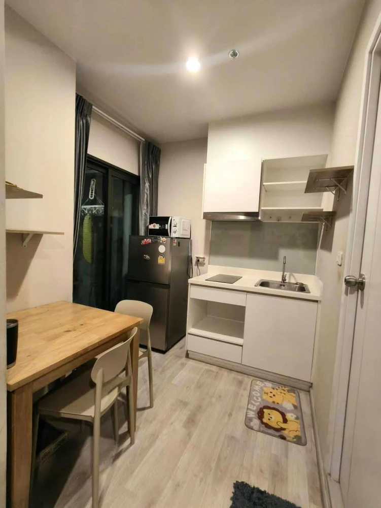 For rent: The Privacy Rama 9, 1 bedroom, 1 bathroom, built-in marble headboard, fully furnished, hurry and reserve now!