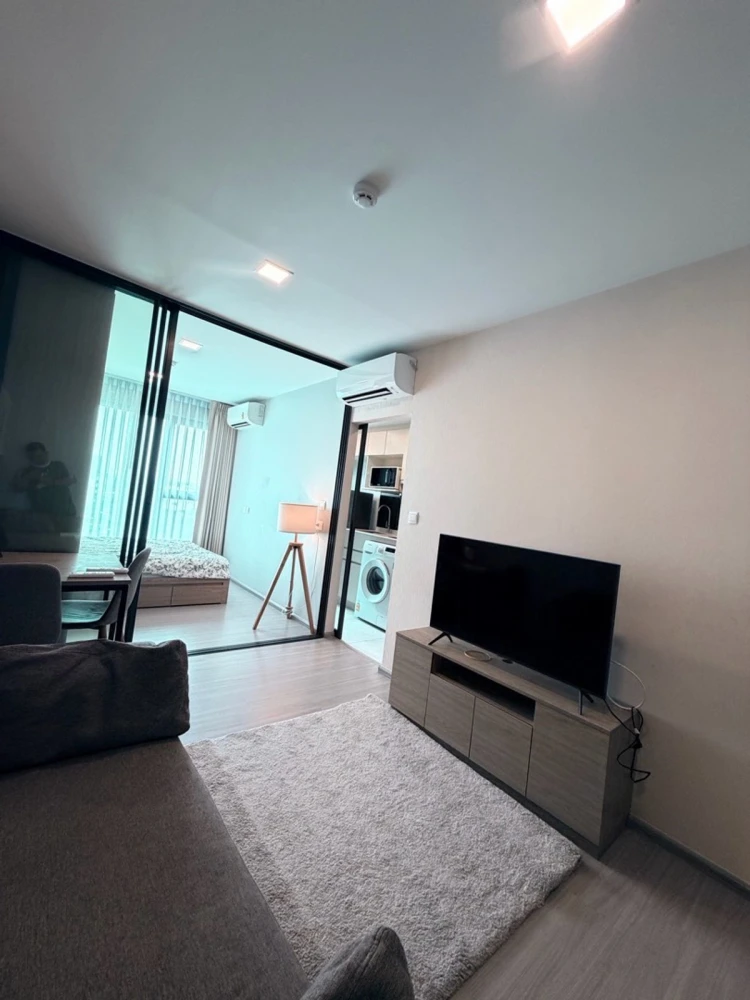 For rent: The Privacy S101, 6th floor, fully furnished. Book now!