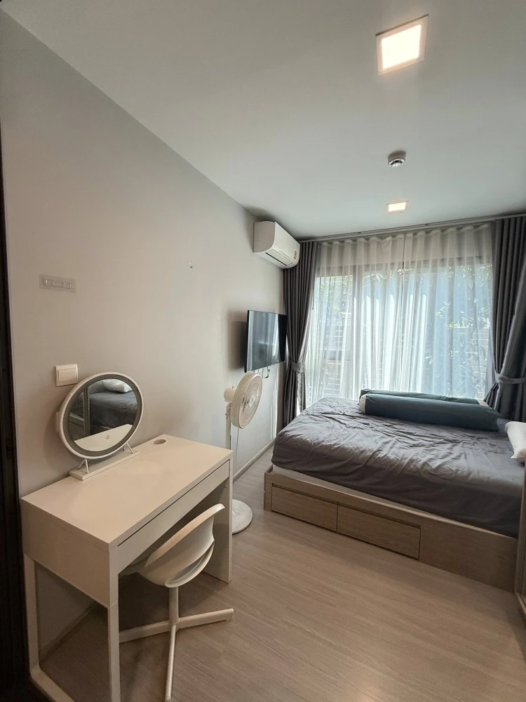 For rent: The Privacy Sukhumvit 101. Ready to move in, fully furnished, corner unit with tree view and fenced access. Don't miss out on this great dea