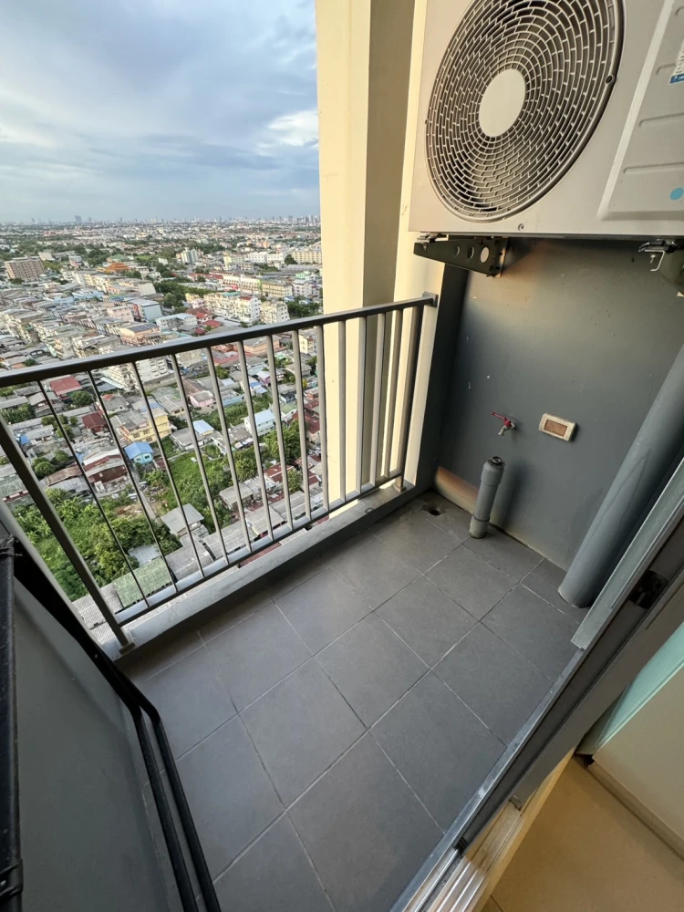 For rent: The Prodigy Phetkasem 62, 22nd floor, good view, fully furnished, book now.