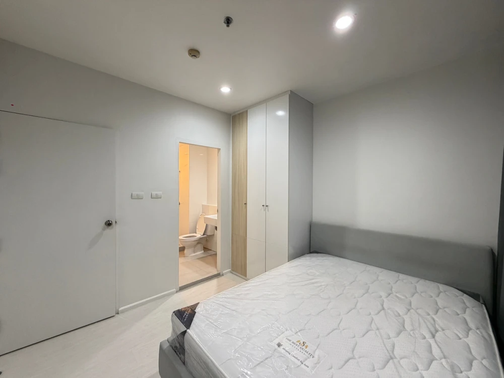 For rent: The Prodigy Phetkasem 62, 22nd floor, fully furnished, ready to move in. Interested? Reserve now! Urgent!