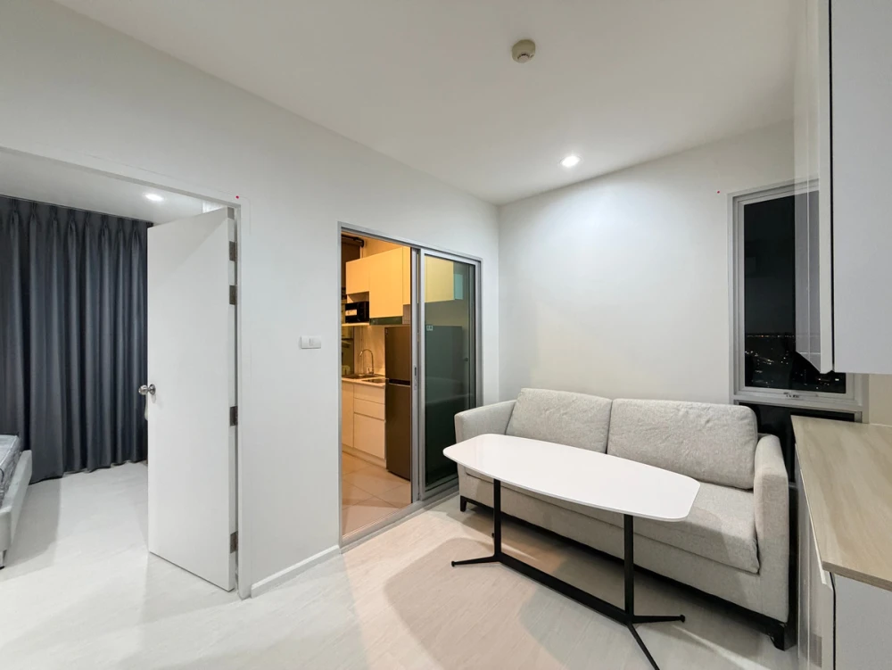 For rent: The Prodigy Phetkasem 62, 22nd floor, fully furnished, ready to move in. Interested? Reserve now! Urgent!