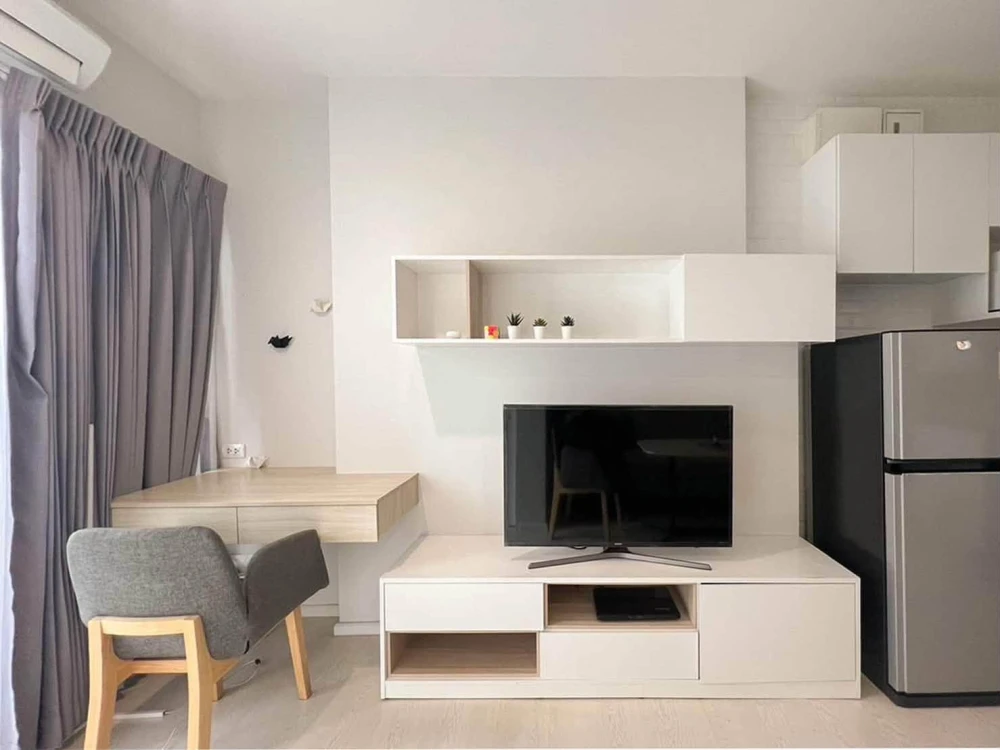 For rent: The Prodigy Phetkasem 62. Fully furnished with appliances. Just bring your suitcase and move in! Don't wait!