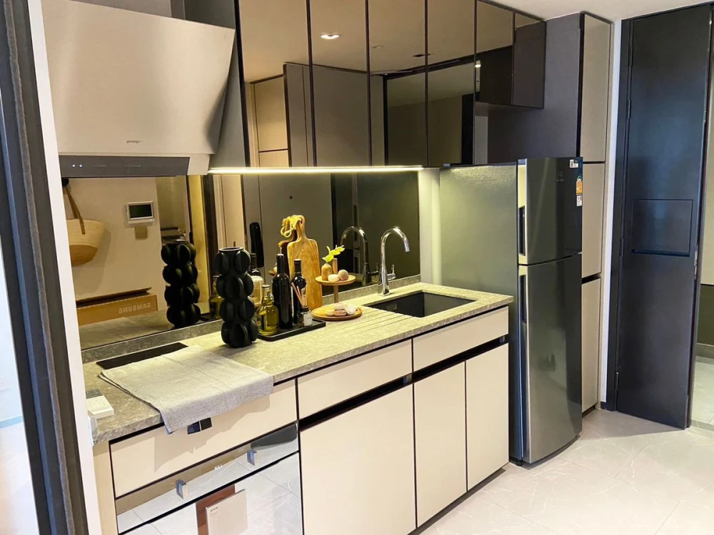 For rent: The Reserve 61 Hideaway, 7th floor, beautiful view, luxuriously decorated, comfortable to live in. If you don't reserve, you'll miss out!
