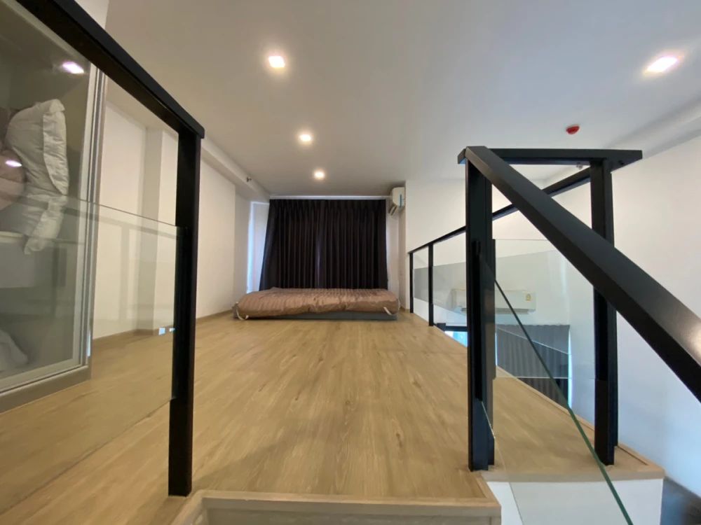 For rent: The Rich Rama 9-Srinakarin, high floor, beautiful view, fully furnished. Book now! (Urgent!)