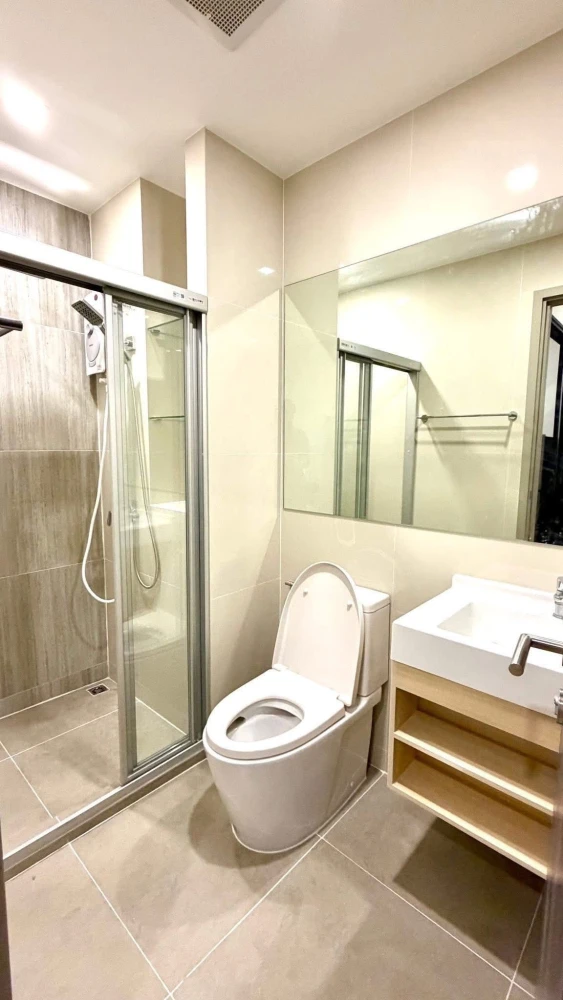 For rent: The Rich Rama 9-Srinakarin, high floor unit, fully furnished. Book now before it's too late!+++