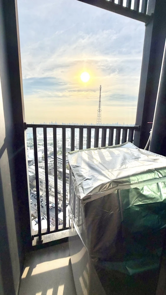 For rent: The Rich Rama 9-Srinakarin, high floor unit, fully furnished. Book now before it's too late!+++