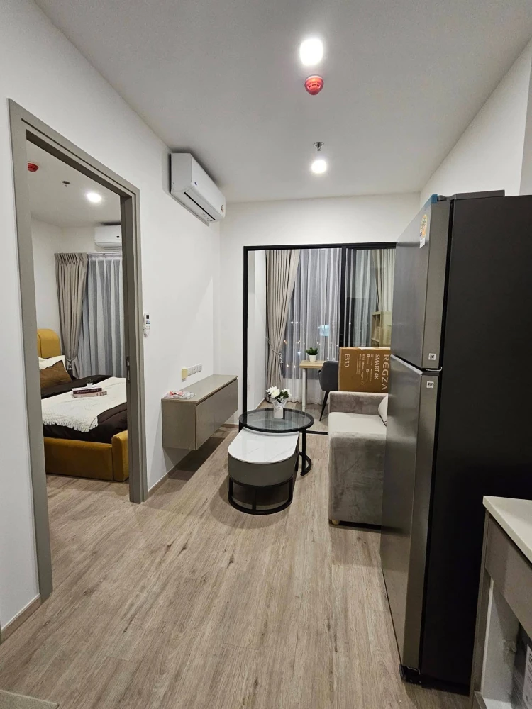 For rent: The Rich Rama 9-Srinakarin, a beautifully designed apartment fully furnished with appliances for comfortable living.