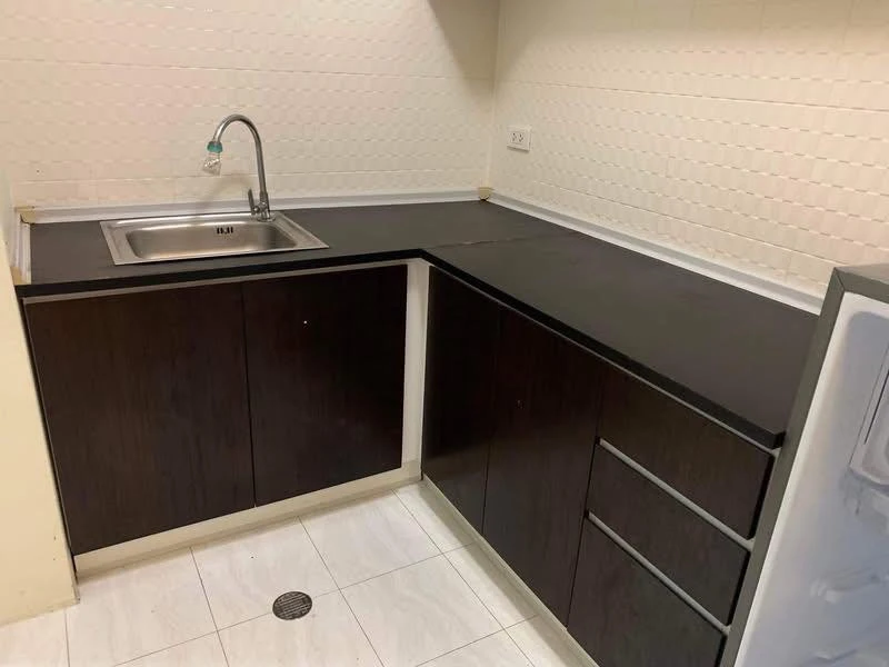For rent: The Rise B, 1 bedroom, 1 bathroom, fully furnished, great location, great price, hurry and book now!