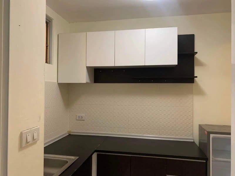 For rent: The Rise B, 1 bedroom, 1 bathroom, fully furnished, great location, great price, hurry and book now!