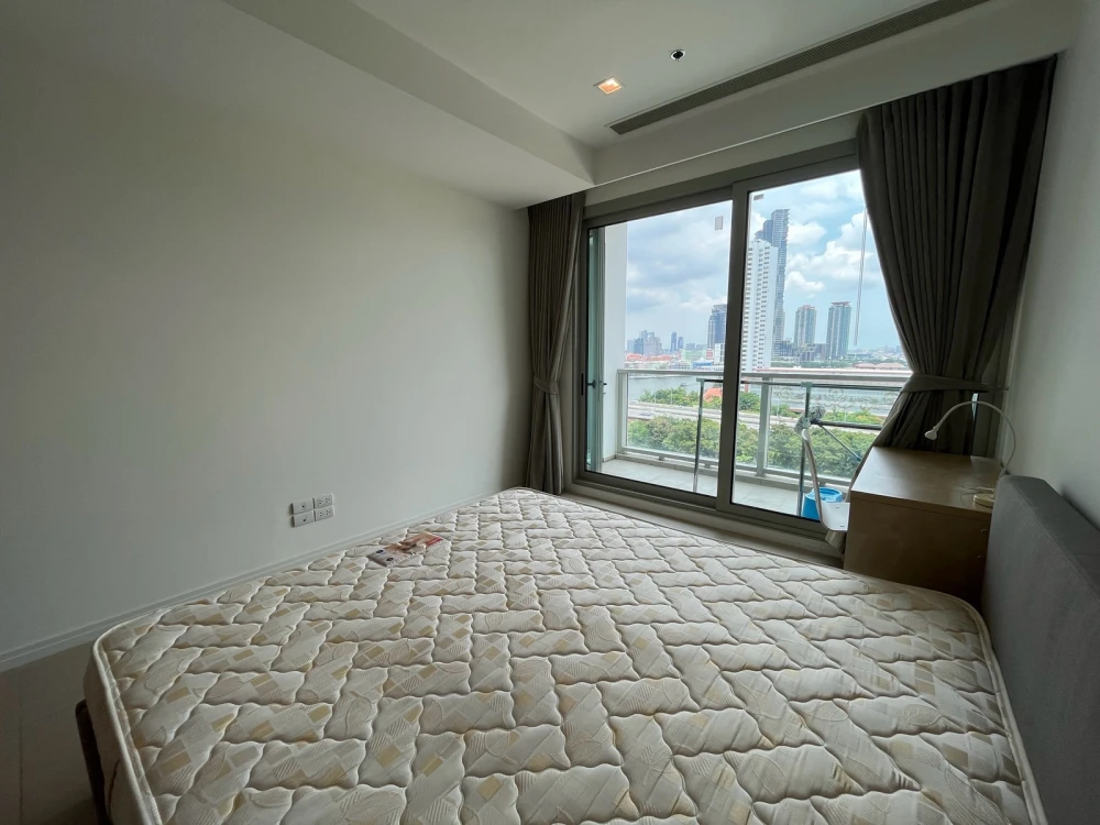For rent: The River condo, fully furnished and ready to move in. Just bring your suitcase! Don't miss out!