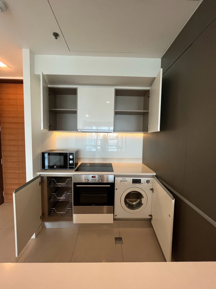 For rent: The River condo, fully furnished and ready to move in. Just bring your suitcase! Don't miss out!