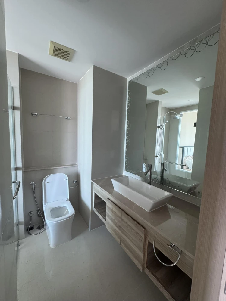 For rent: The Riviera Jomtien Pattaya, 29th floor, sea view, beautiful room, fully furnished, nice to live in, book now!