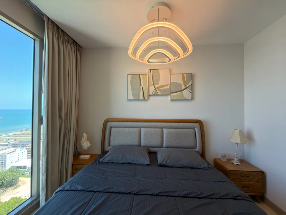 For rent: The Riviera Jomtien Pattaya, 30th floor, fully furnished, very comfortable. Book now, don't miss out!