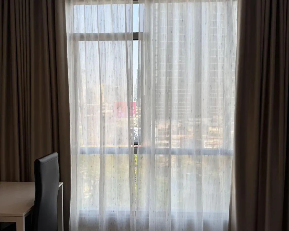 For rent: The Room Rama 4, 8th floor. Beautiful room with city view in the heart of Bangkok. Great atmosphere, overlooking the swimming pool and very