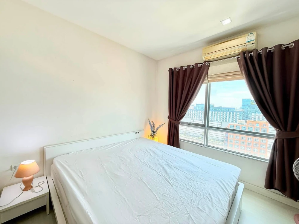 For rent: The Room Rathcada-Ladprao, 18th floor, fully furnished, very livable. Book now!