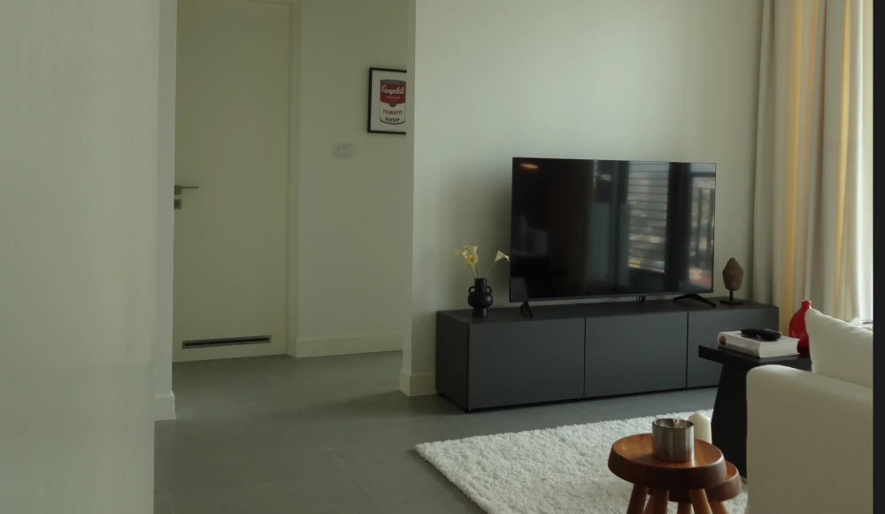 For rent: The Room Sathorn – Taksin. Ready to move in, fully furnished, high floor. Book now!