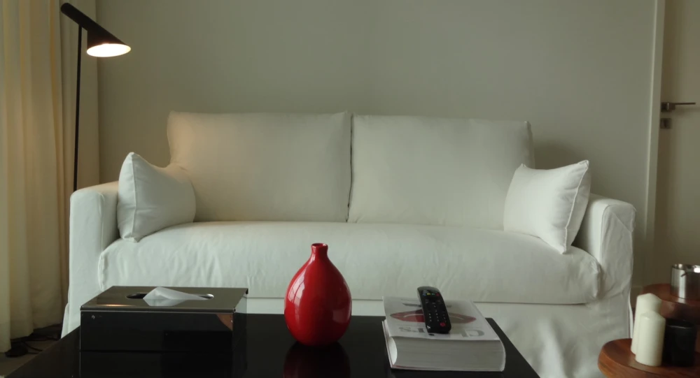 For rent: The Room Sathorn – Taksin. Ready to move in, fully furnished, high floor. Book now!