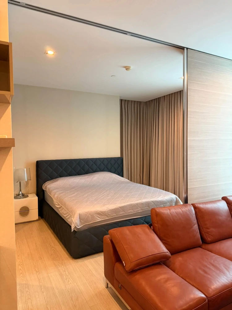 For Sale/Rent: The Room Sukhumvit 21 – Corner unit, 52 sq.m., 18th floor, city view. Prime location—act fast! images