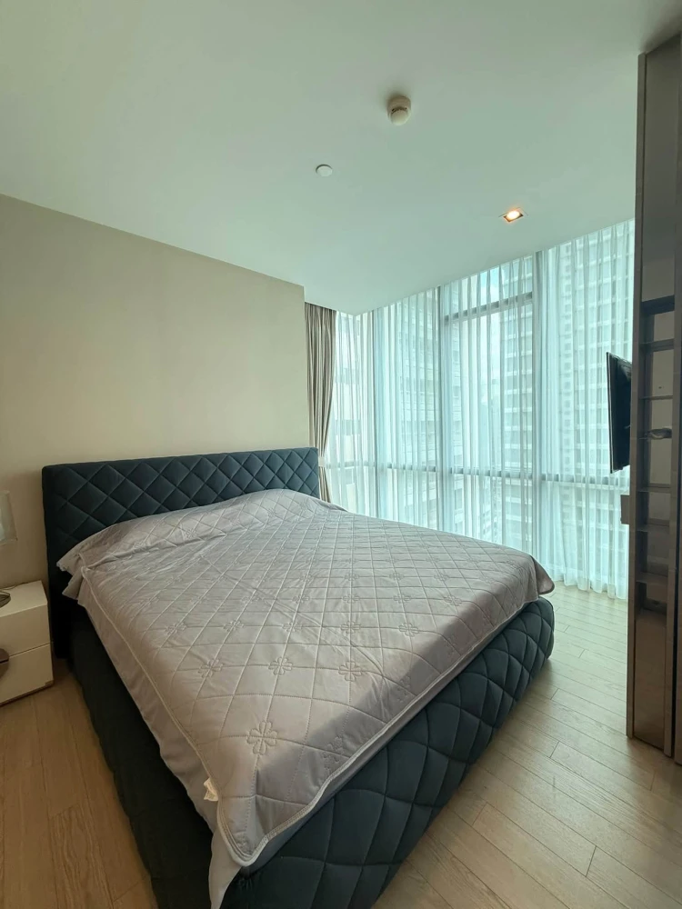 For Sale/Rent: The Room Sukhumvit 21 – Corner unit, 52 sq.m., 18th floor, city view. Prime location—act fast!