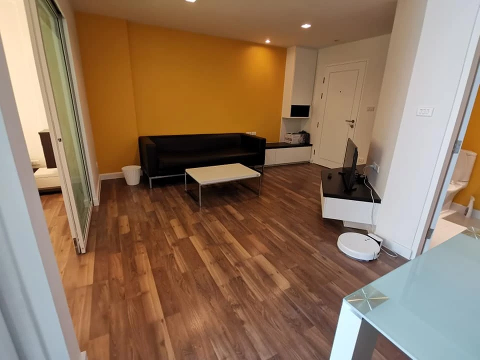 For rent: The Room Sukhumvit 79, 4th floor, fully furnished, very livable. Book now!