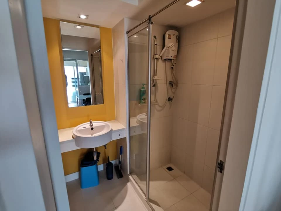 For rent: The Room Sukhumvit 79, 4th floor, fully furnished, very livable. Book now!