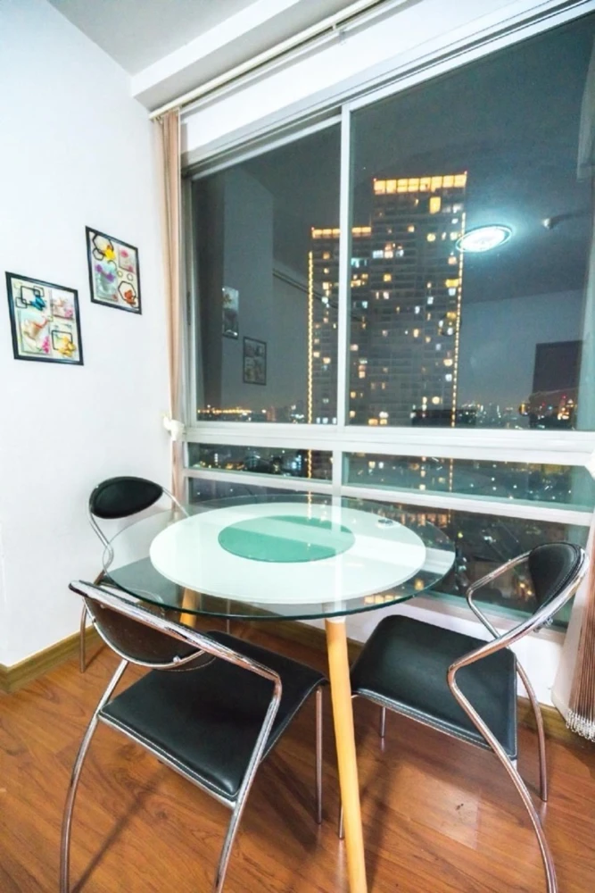 ให้เช่า The Saint Residences ชั้น 19 ห้องมุม วิวเมืองสวย ห้องแต่งครบ จองเลย ด่วนๆ