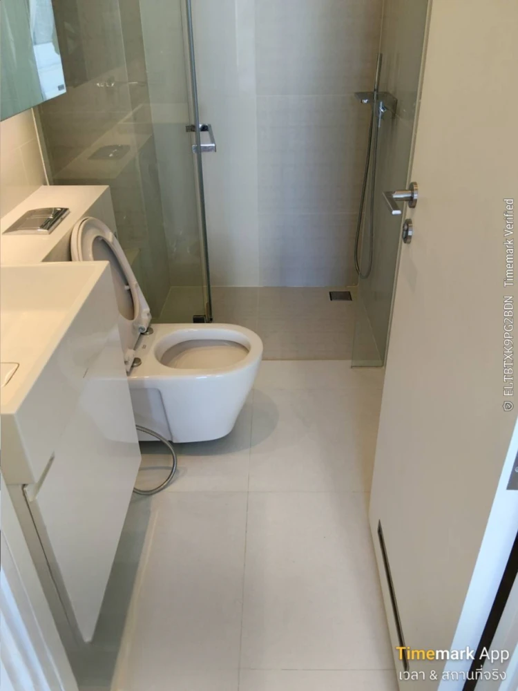 For rent: The Saint Residences, 36th floor, very high, amazing view, fully furnished, reserve now!