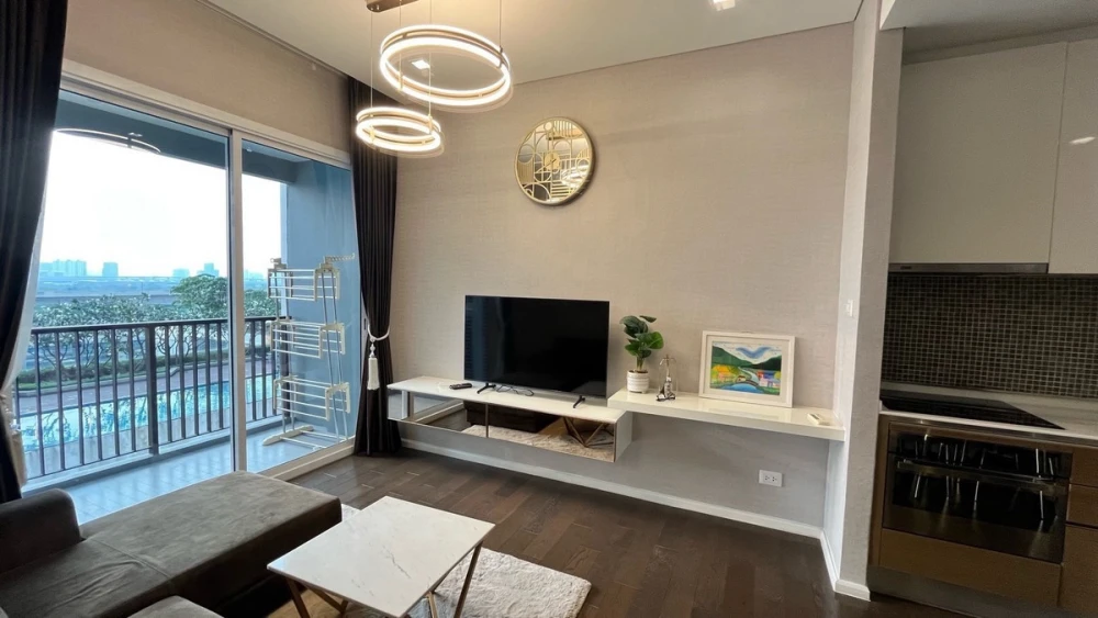For rent: The Saint Residences, 8th floor, fully furnished. Book now! (Quickly!)