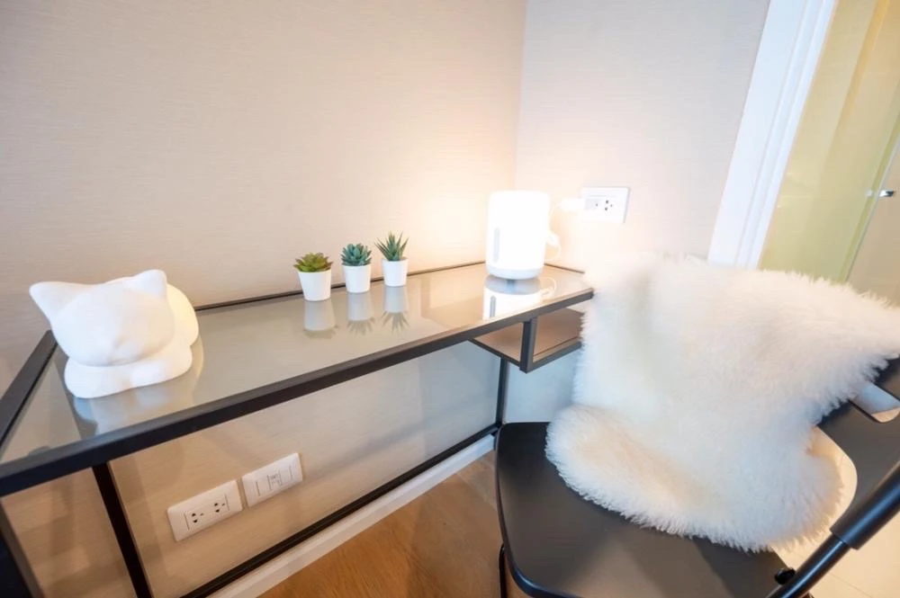 For rent: The Saint Residences. Unobstructed view, fully furnished, very livable. Book now! Don't miss out!