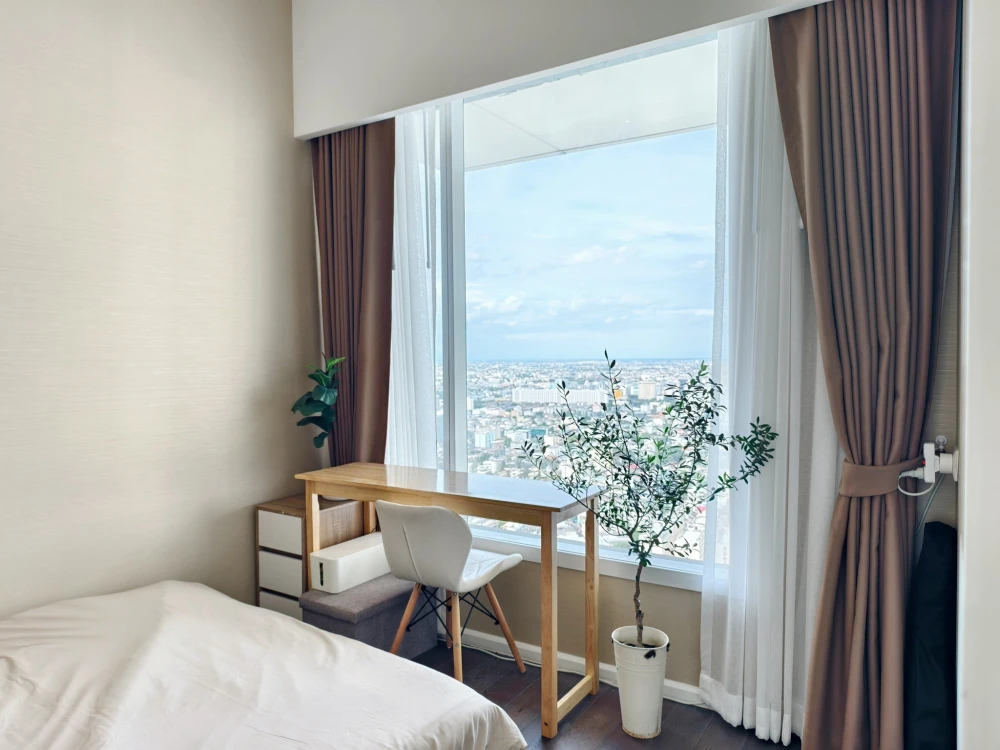 For rent: The Saint Residences, high floor, ready to move in, complete with amenities, hurry and book now before you miss out+++