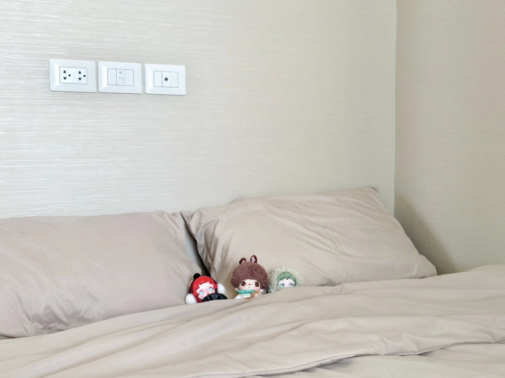 For rent: The Saint Residences, high floor, ready to move in, complete with amenities, hurry and book now before you miss out+++
