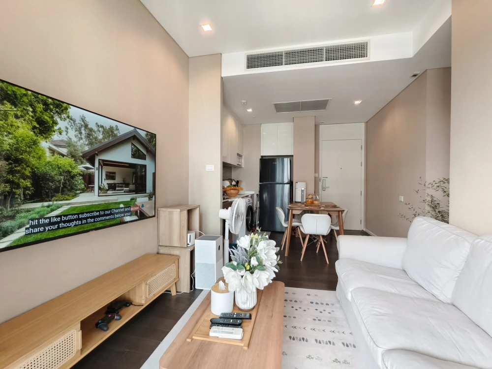 For rent: The Saint Residences, high floor, ready to move in, complete with amenities, hurry and book now before you miss out+++