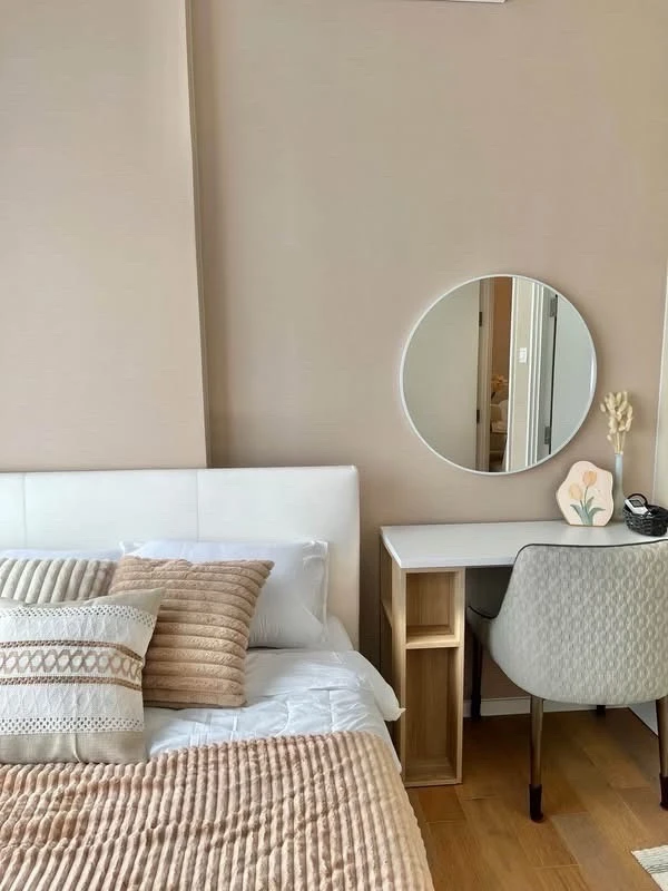 For Rent: The Saint Residences. Beautiful unit, fully furnished, and inviting. Book now—don't miss out!