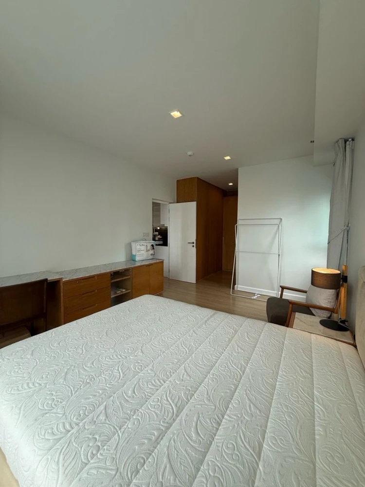 For rent: The Seed Mingle Sathorn-Suanplu, 10th floor, fully furnished unit. Very livable. Book now! Don't miss out!