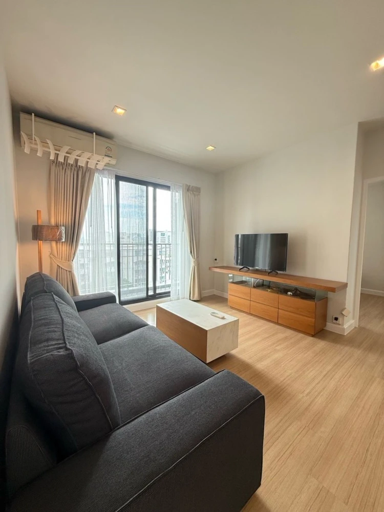 For rent: The Seed Mingle Sathorn-Suanplu, 10th floor, fully furnished unit. Very livable. Book now! Don't miss out!