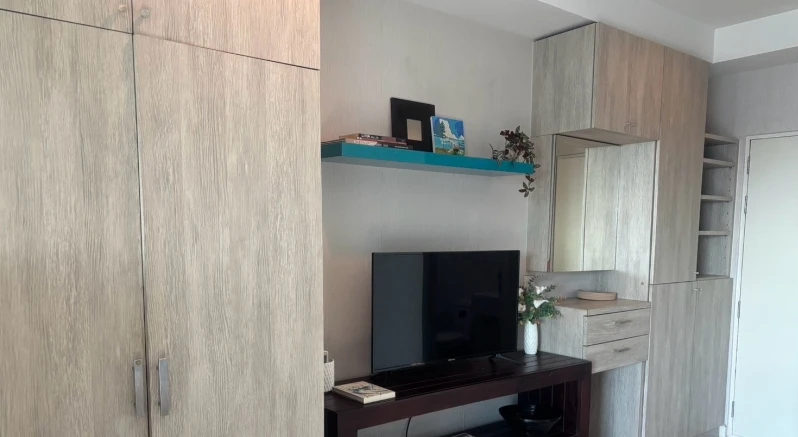 For rent: The Seed Mingle Sathorn-Suanplu, high floor, great view, fully furnished. Book now!