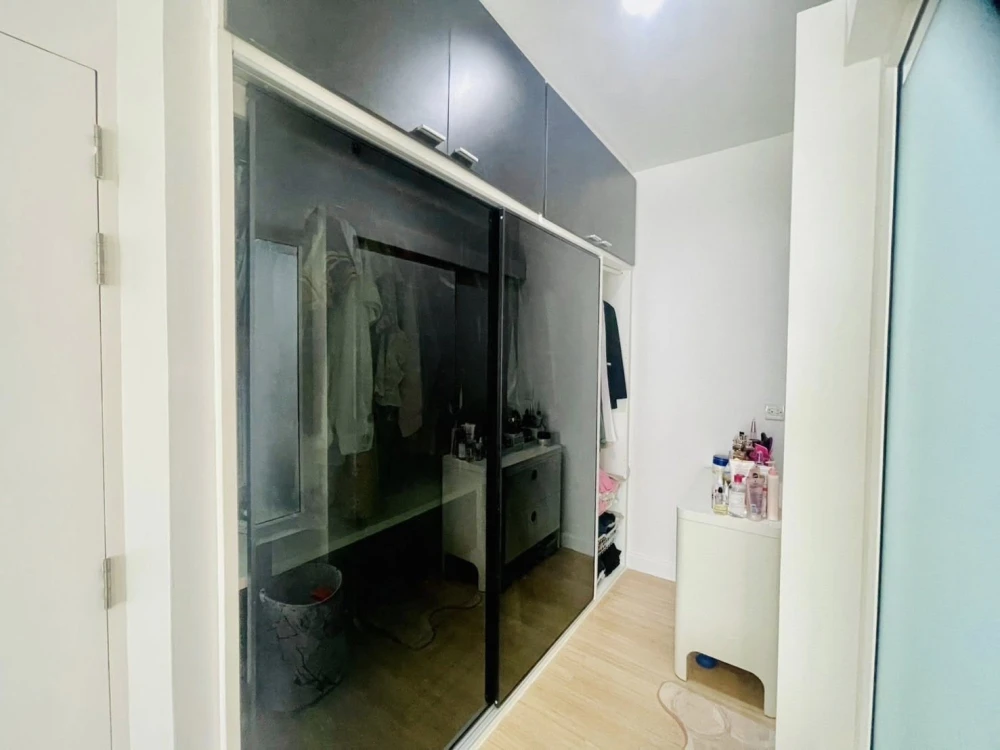 For rent THE SEED MINGLE Sathorn-Suanplu, beautifully decorated room, well-built-in, hurry and reserve now!