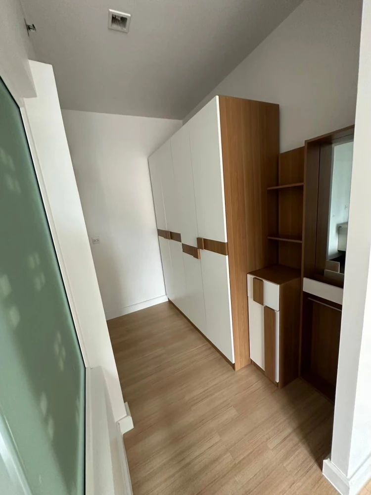 For rent: The Seed Mingle, spacious and comfortable room, fully furnished + complete electrical appliances. Reserve now before it's too late!!