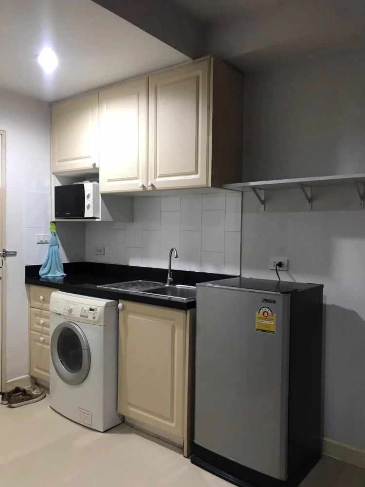 For rent: The Seed Terre Ratchayothin, studio room, fully furnished, just bring your own luggage and move in.