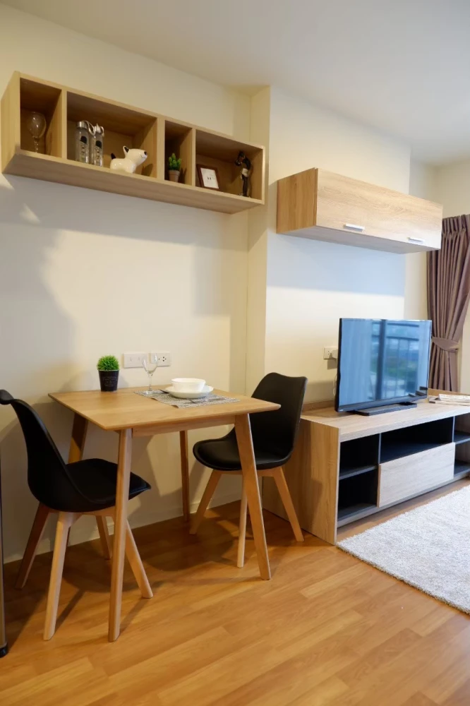 For rent: The Selected Kaset-Ngamwongwan, beautiful room, balcony, open view, cool breeze all year round, fully furnished, ready to move in