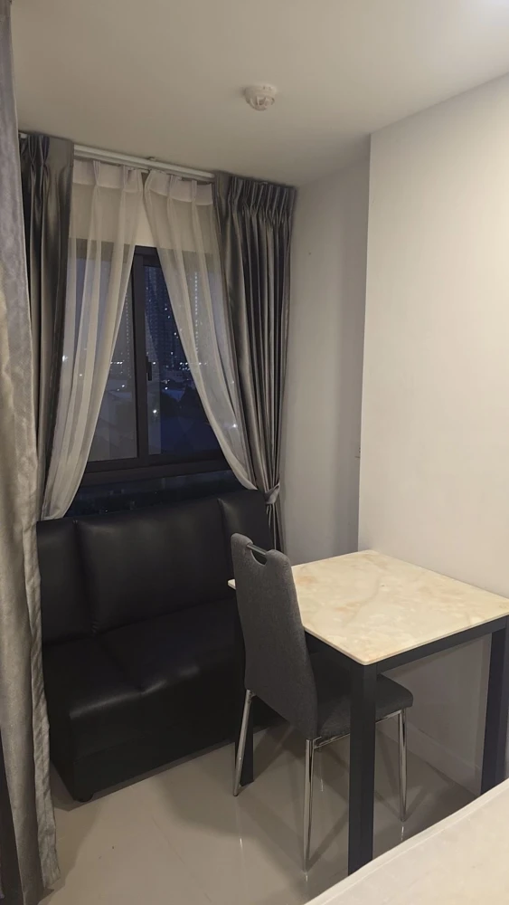 For rent: The Series Condo Tiwanon, 6th floor unit. Fully furnished, just bring your bags and move in!